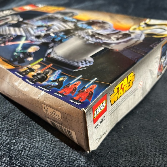 LEGO Star Wars - Death Star Final Duel - 75093 - Picture 3 of 8